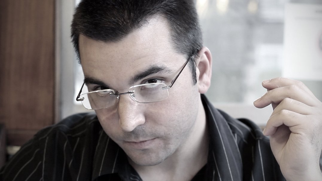 Фото - Victim: 1077x605 / 74 Кб