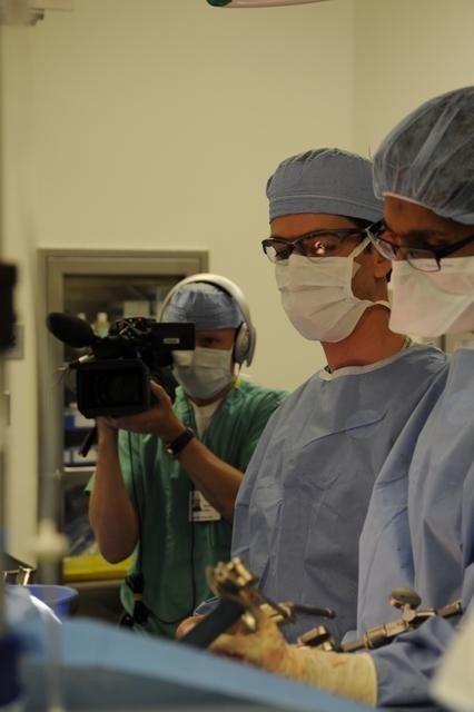 Фото - NY Med: 426x640 / 31 Кб