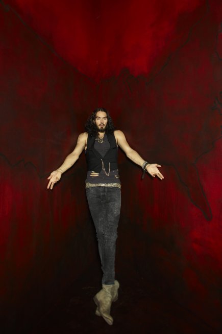 Фото - Brand X with Russell Brand: 435x653 / 21 Кб