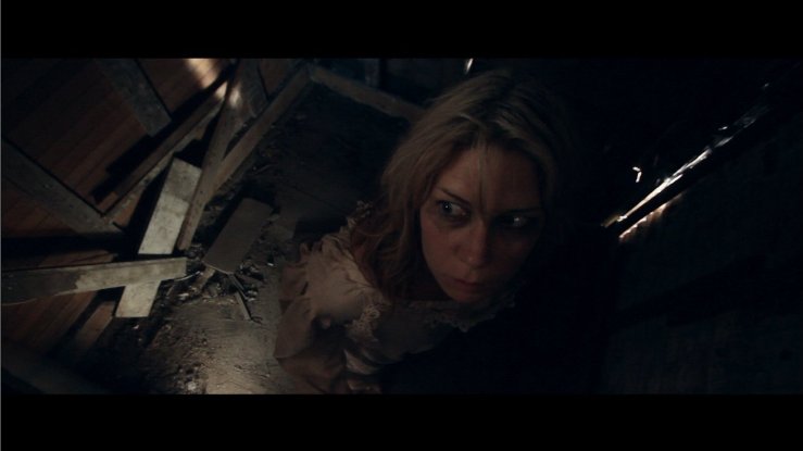 Фото - Her Telling Heart: 739x415 / 27 Кб