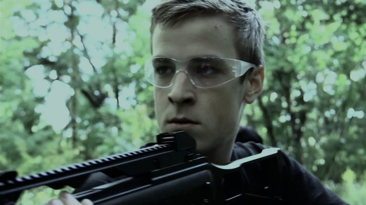 Фото - God in Ruins: 714x400 / 48 Кб