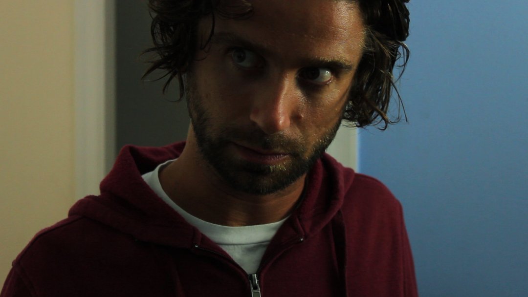 Фото - Family Bonds: 1080x608 / 54 Кб