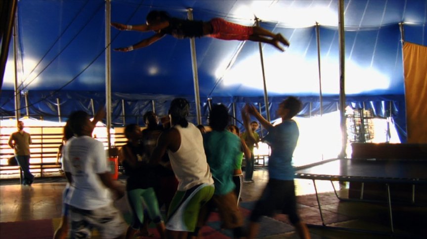 Фото - Without a Net: 864x485 / 68 Кб