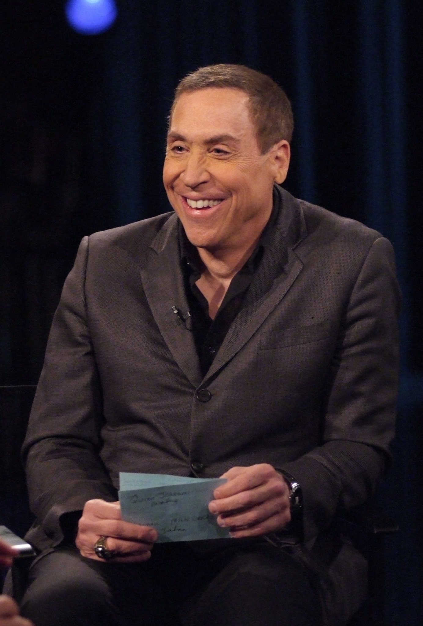 Фото - LA Tonight with Roy Firestone: 1384x2048 / 350 Кб