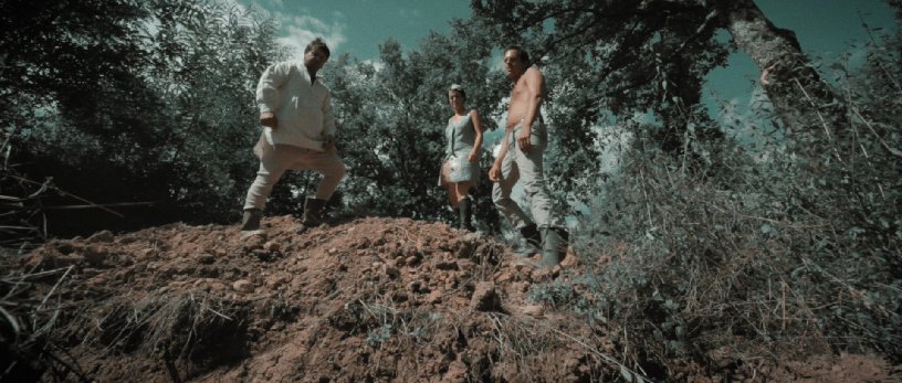 Фото - Hello Stranger: 816x347 / 87 Кб