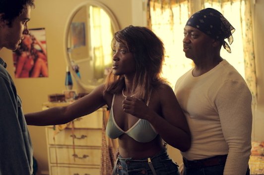 Фото - Breaking Night: 532x354 / 35 Кб