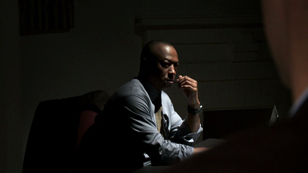 Фото - Julian Blake: 1080x608 / 44 Кб