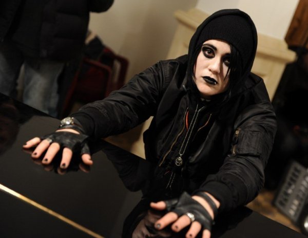 Фото - Incognita: 600x463 / 36 Кб