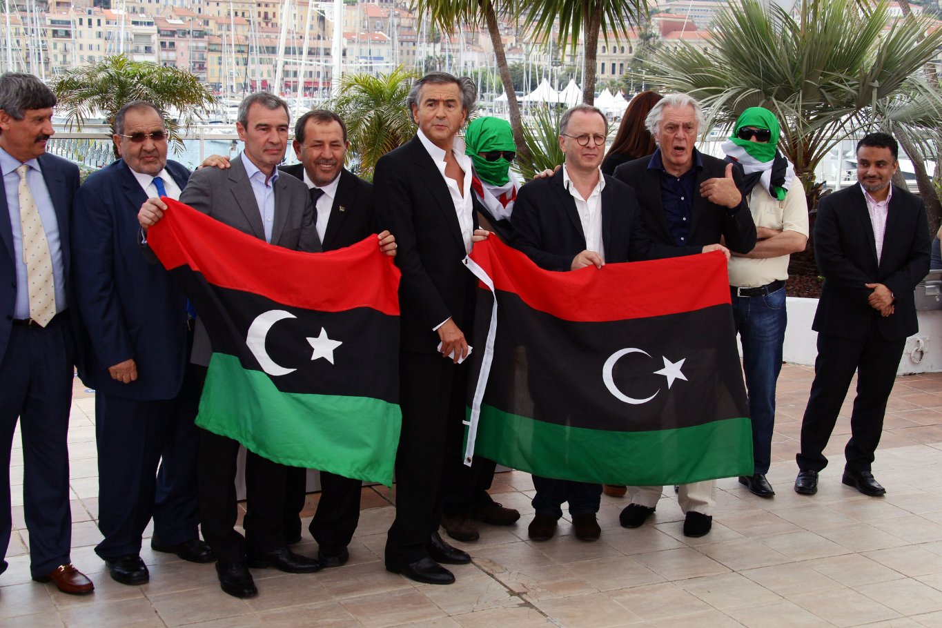 Фото - Le serment de Tobrouk: 1365x910 / 250 Кб