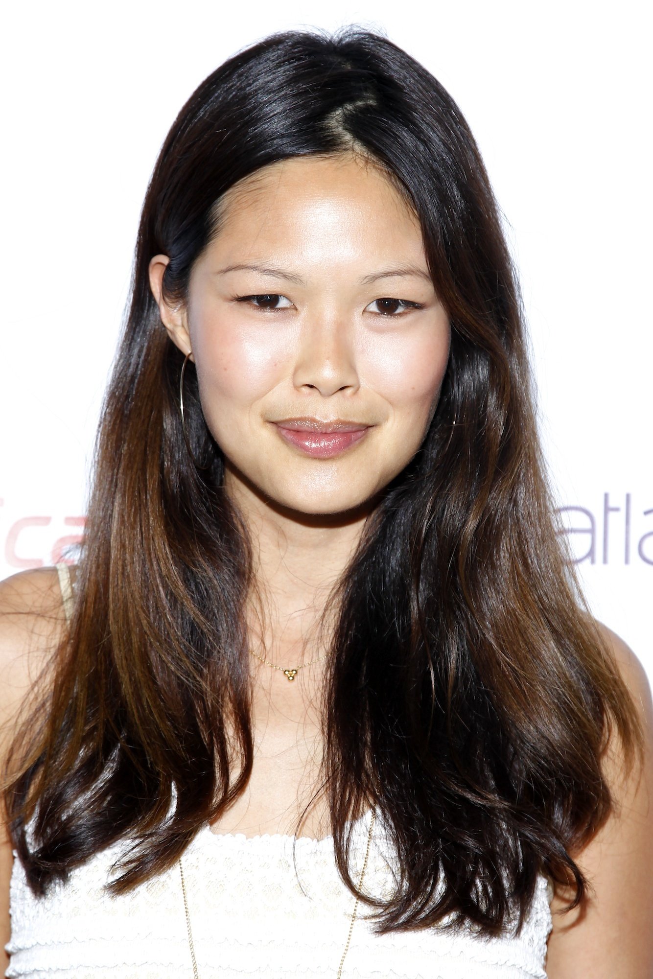 Фото - Departure Date: 1334x2000 / 396 Кб