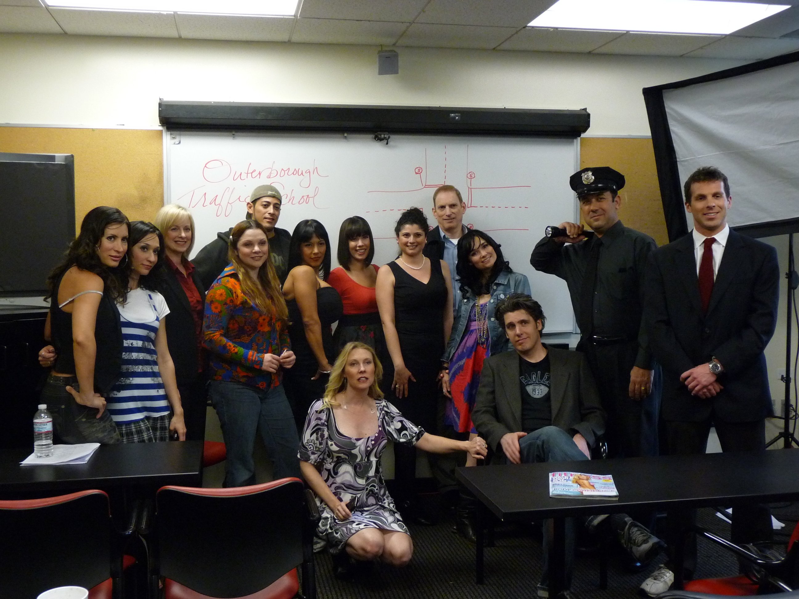 Фото - Traffic School - A New Sitcom: 2592x1944 / 646 Кб