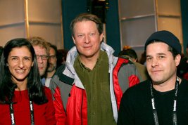 Фото - Рожденные в борделях: 267x178 / 14 Кб