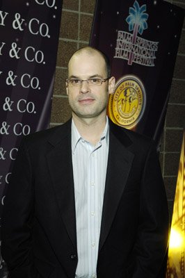 Фото - Сбежавшая работа: 266x400 / 22 Кб