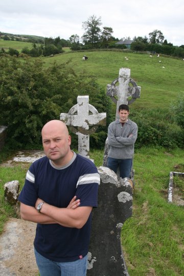 Фото - Ghost Hunters: 360x540 / 51 Кб