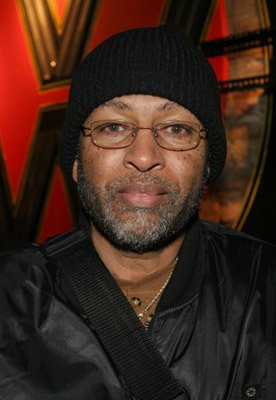 Фото - Journey from the Fall: 276x400 / 23 Кб