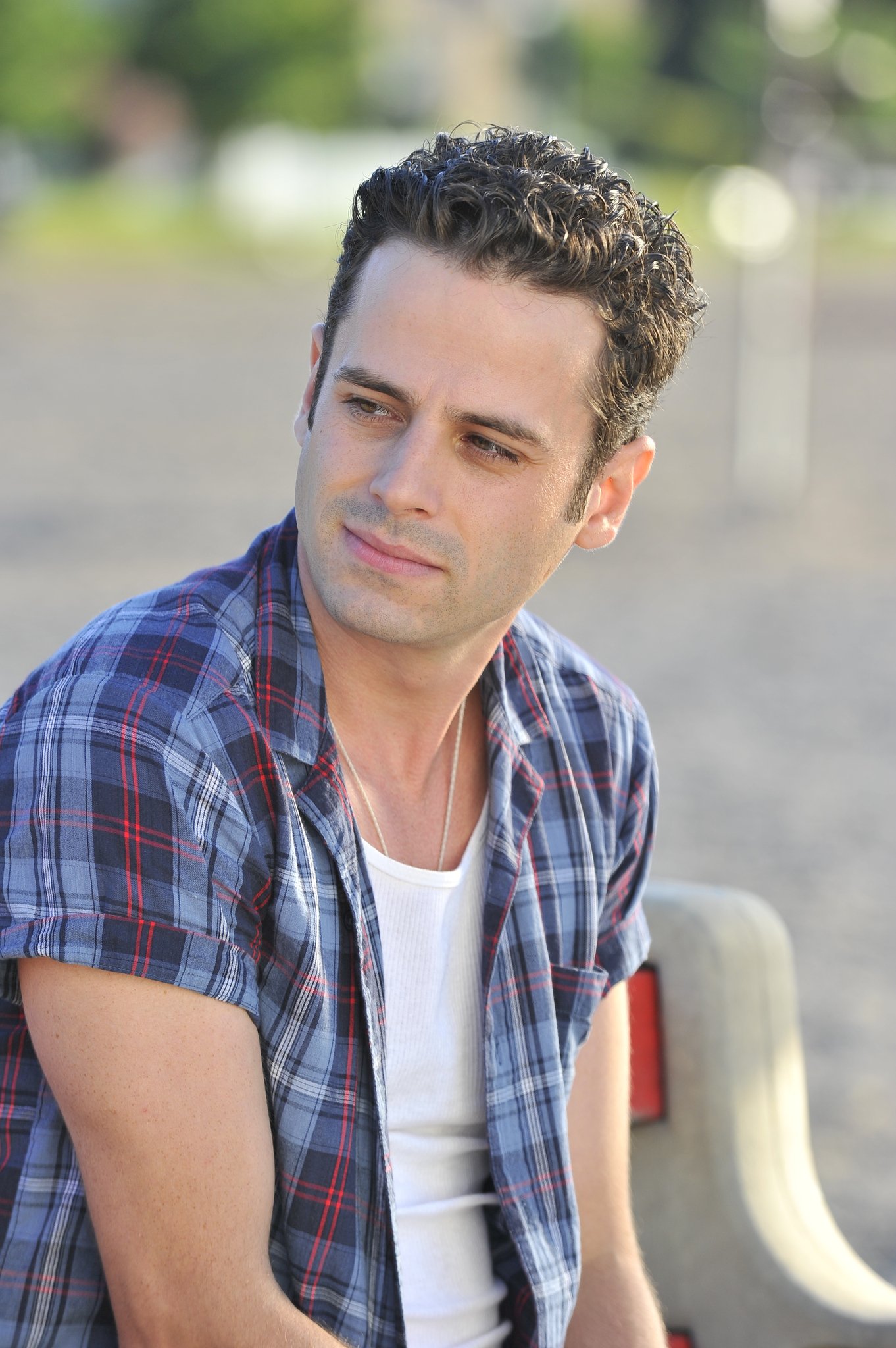 Фото - Любит / Не любит: 1362x2048 / 361 Кб