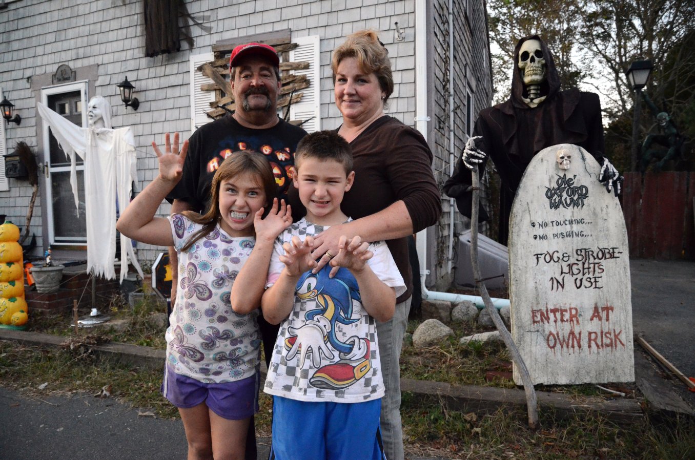 Фото - The American Scream: 1356x898 / 294 Кб