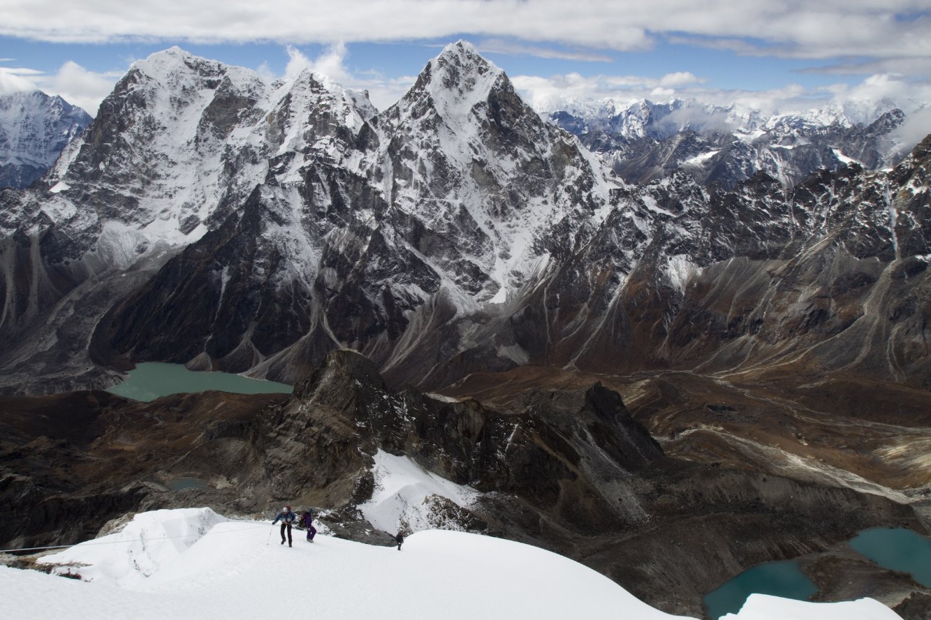 Фото - High Ground: 1333x888 / 250 Кб