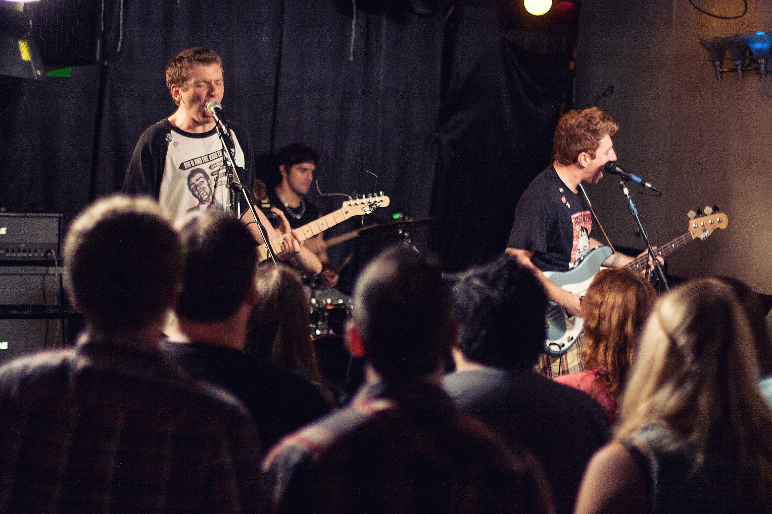 Фото - : 3072x2048 / 1485 Кб