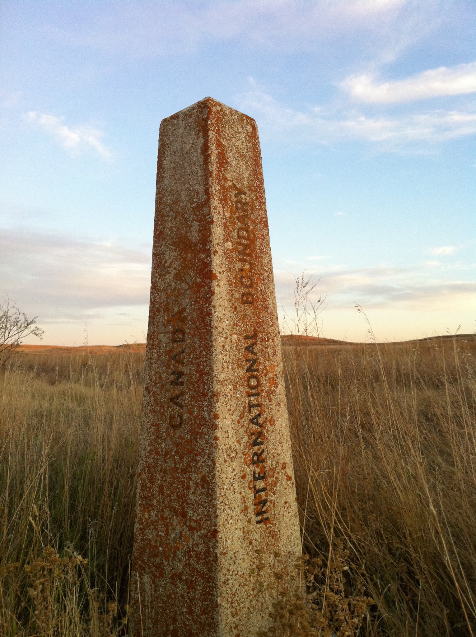 Фото - BorderLine: 1530x2048 / 665 Кб