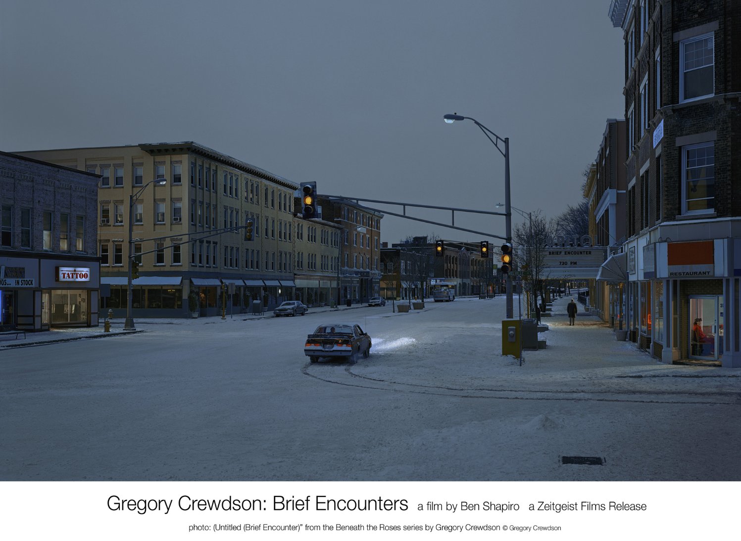 Фото - Gregory Crewdson: Brief Encounters: 1497x1094 / 225 Кб