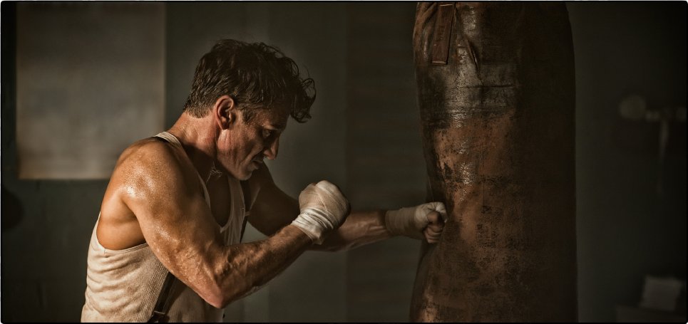 Фото - Охотники на гангстеров: 965x455 / 52 Кб