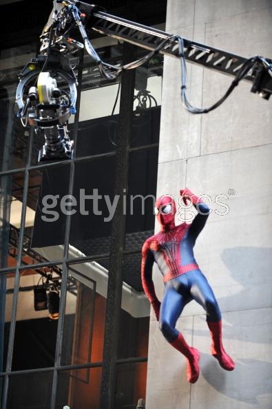 Фото - Новый Человек-паук: Высокое напряжение: 395x594 / 39.51 Кб
