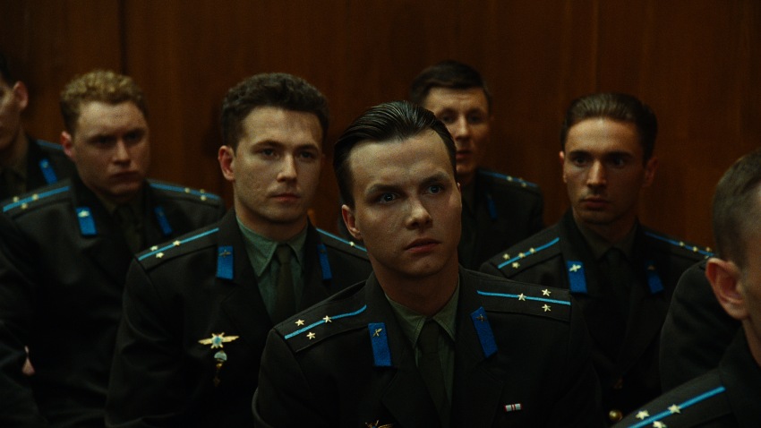 Фото - Гагарин. Первый в космосе: 850x478 / 74.52 Кб