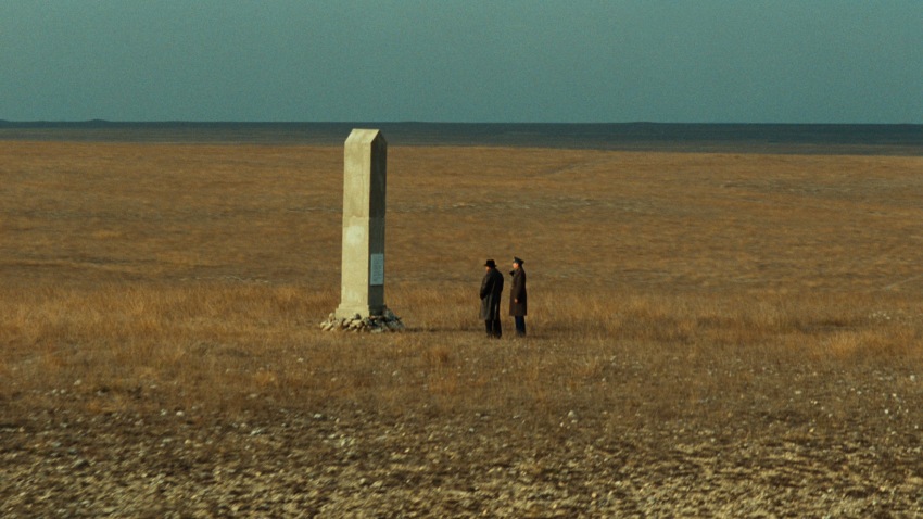 Фото - Гагарин. Первый в космосе: 850x478 / 116.16 Кб