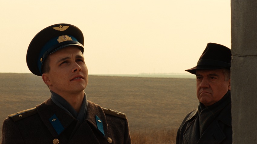 Фото - Гагарин. Первый в космосе: 850x478 / 67.2 Кб