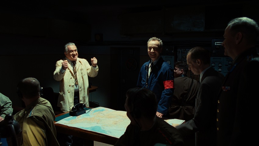 Фото - Гагарин. Первый в космосе: 850x478 / 66.85 Кб