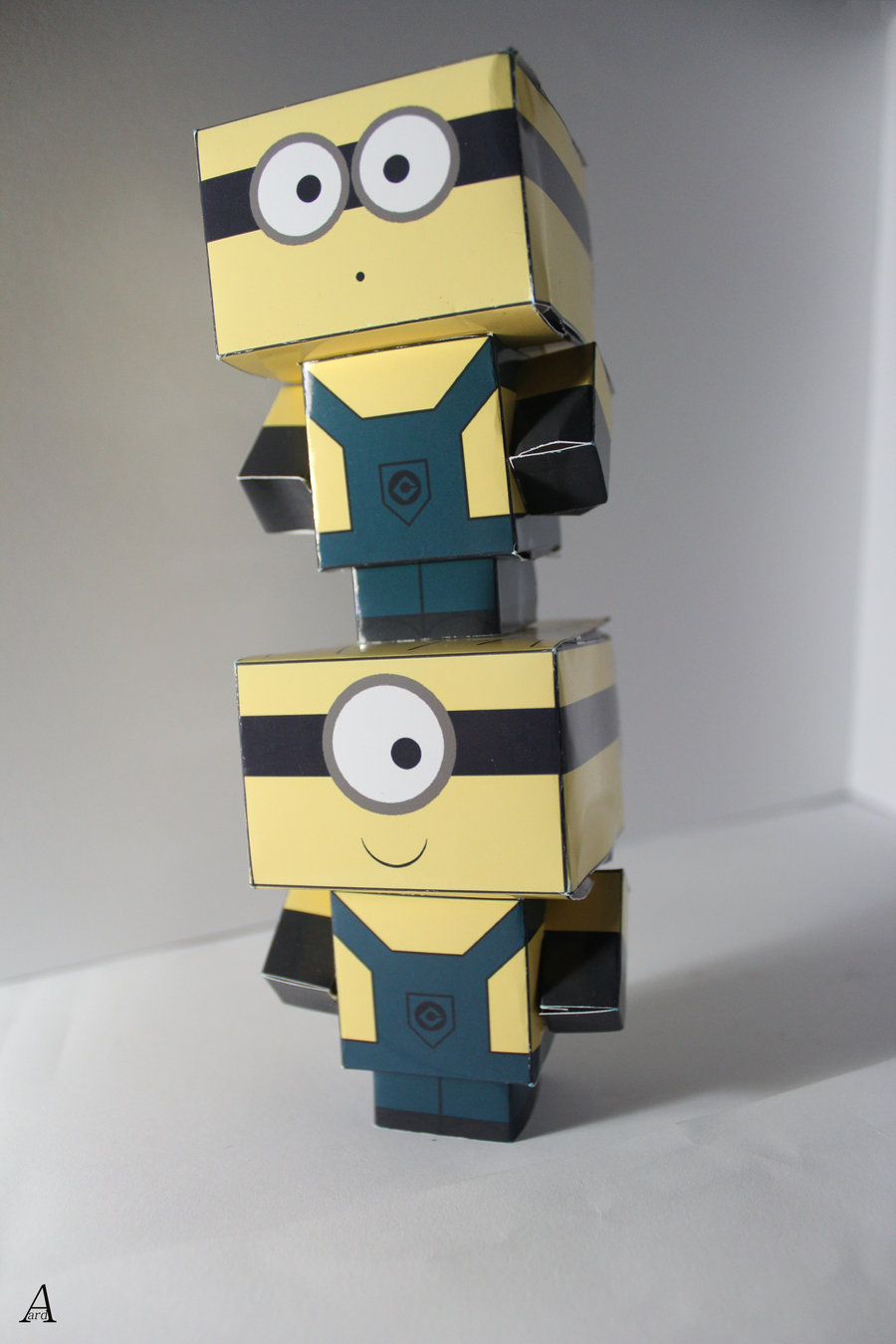 Фото - Гадкий я 2: 900x1350 / 130.47 Кб