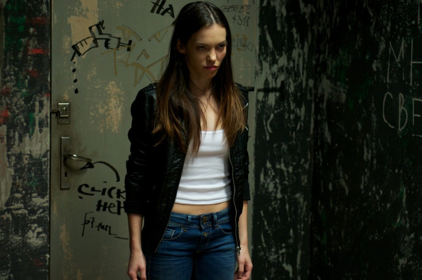 Фото - Я плюю на ваши могилы 2 : 850x564 / 112.94 Кб