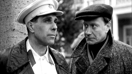 Фото - Мой друг Иван Лапшин: 450x253 / 33.2 Кб