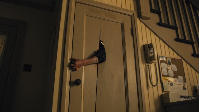 Фото - Телекинез: 640x360 / 33 Кб