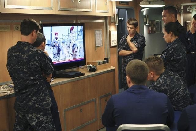 Фото - Cinderella Liberty: 640x426 / 48 Кб