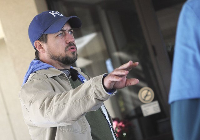 Фото - : 640x450 / 40 Кб