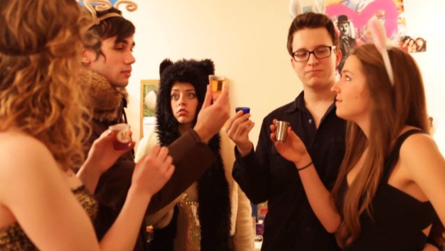 Фото - Westwood Girl: 640x361 / 39 Кб