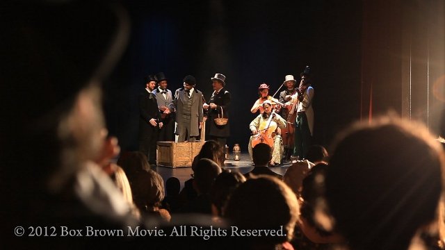 Фото - : 640x360 / 33 Кб