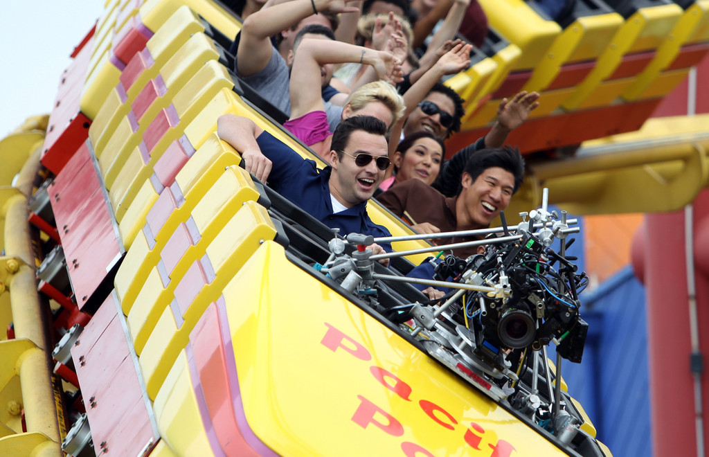 Фото - Типа копы: 1024x660 / 218.41 Кб