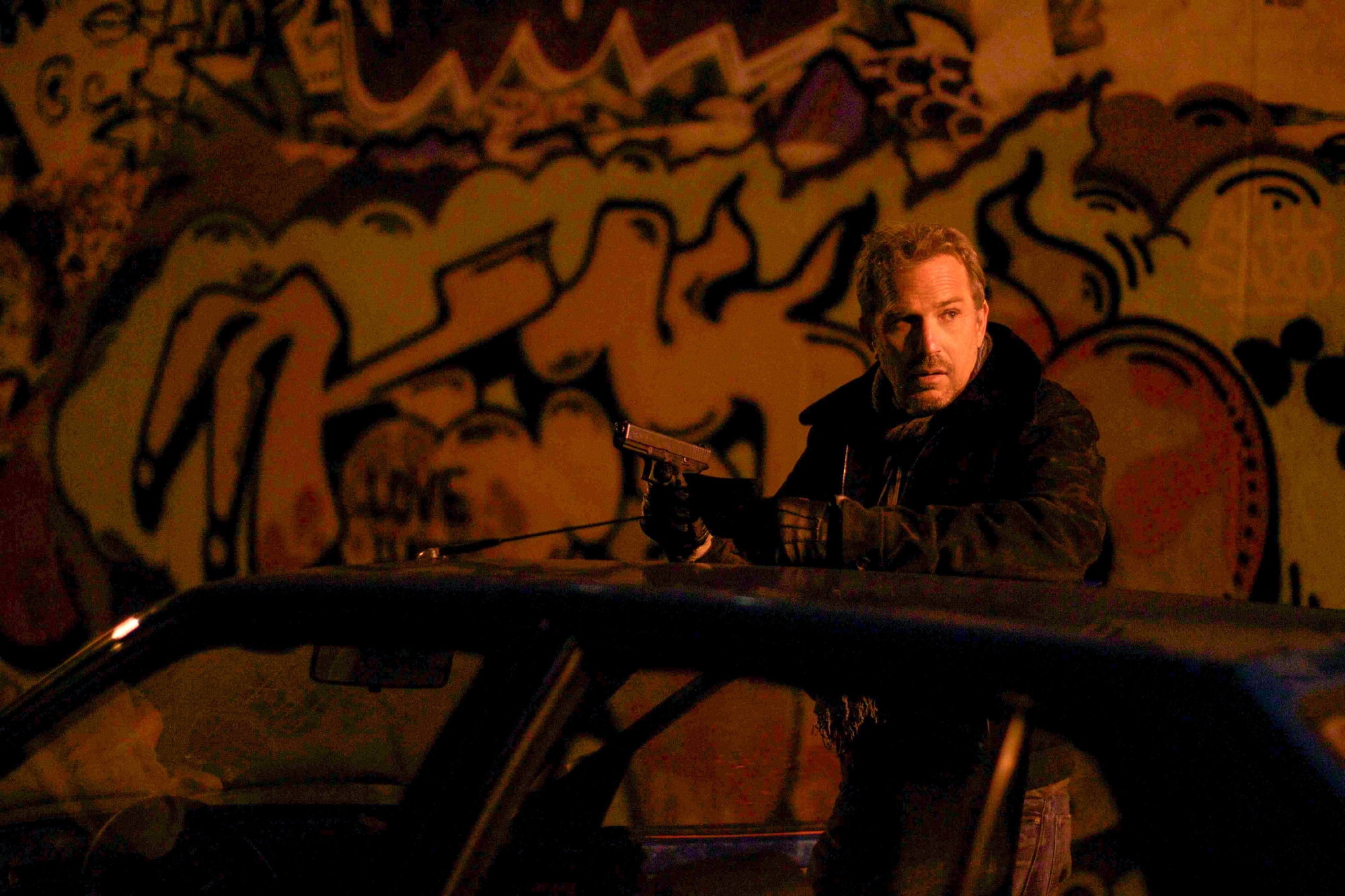 Фото - Три дня на убийство: 2000x1333 / 1728.55 Кб