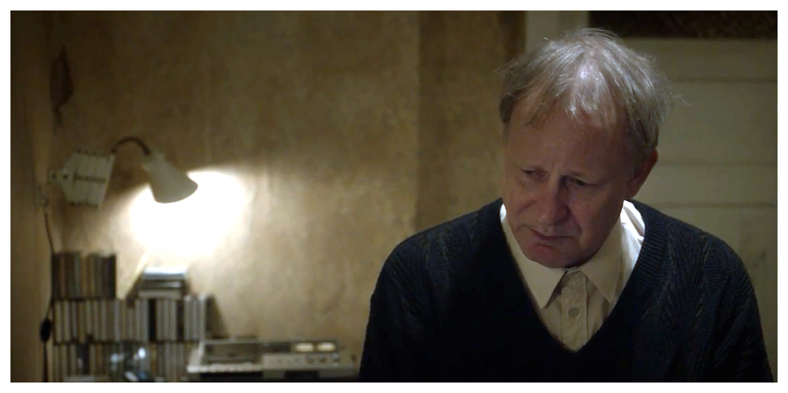 Фото - Нимфоманка: Часть 2: 1130x563 / 129.59 Кб