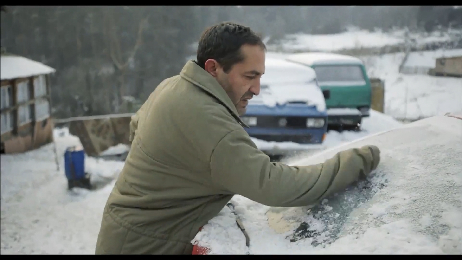 Фото - Эпизод из жизни сборщика железа: 1920x1080 / 830.86 Кб