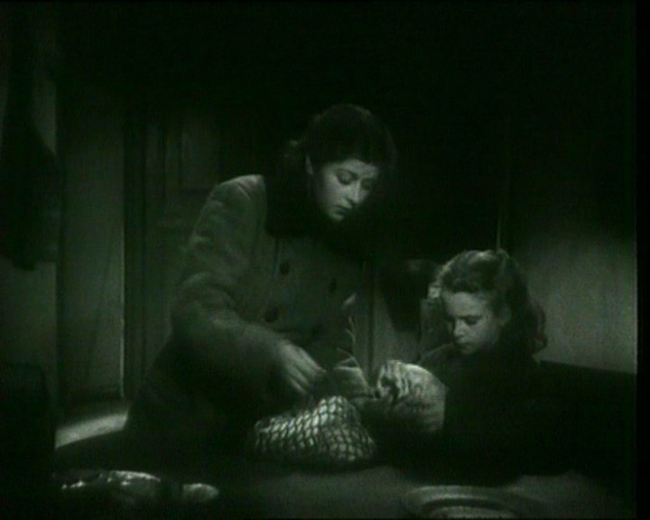 Фото - Жила-была девочка: 720x576 / 154.82 Кб