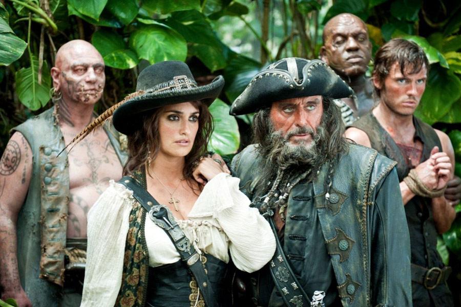Фото - Пираты Карибского моря: На странных берегах: 900x600 / 101.39 Кб