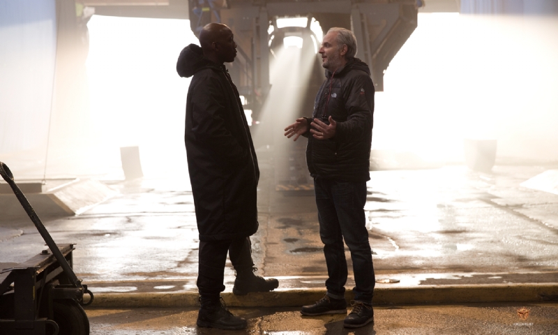 Фото - Голодные игры: Сойка-пересмешница. Часть 1: 800x480 / 209.88 Кб