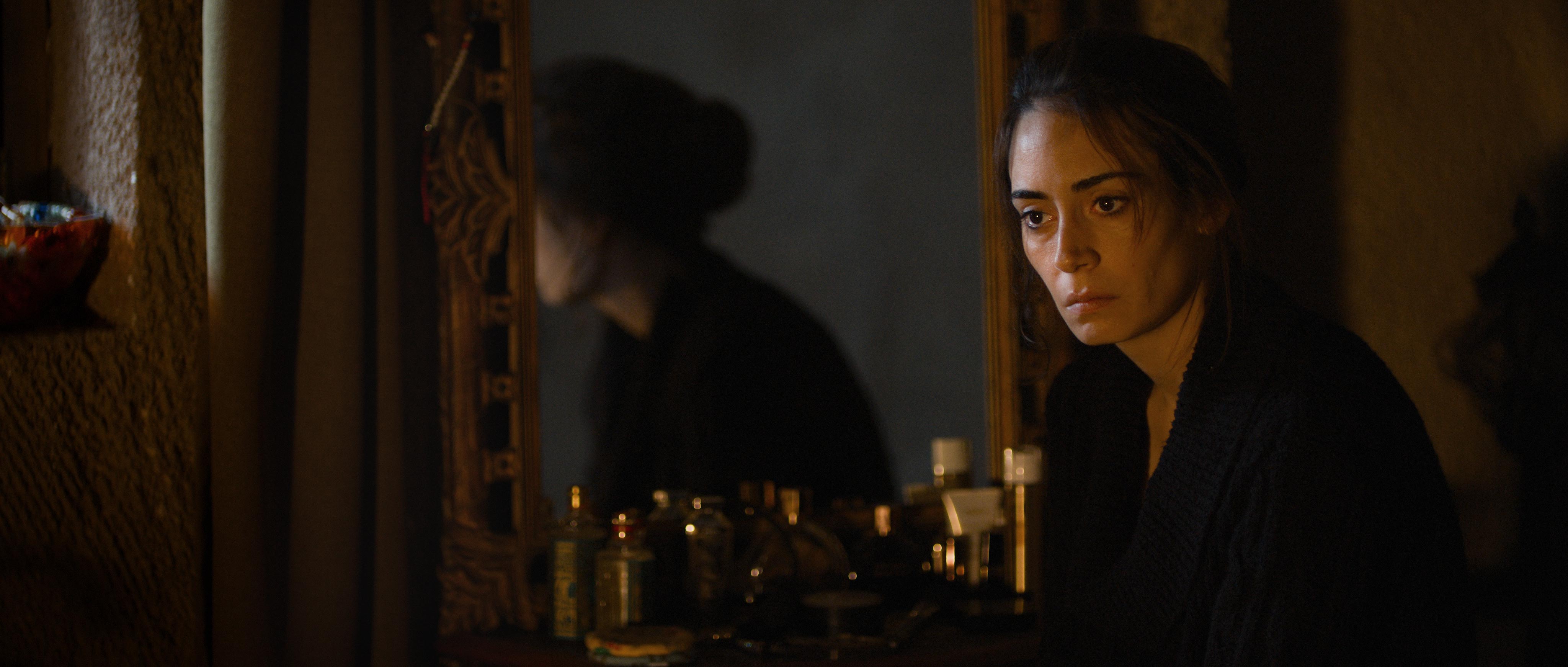 Фото - Зимняя спячка: 4096x1742 / 505.94 Кб