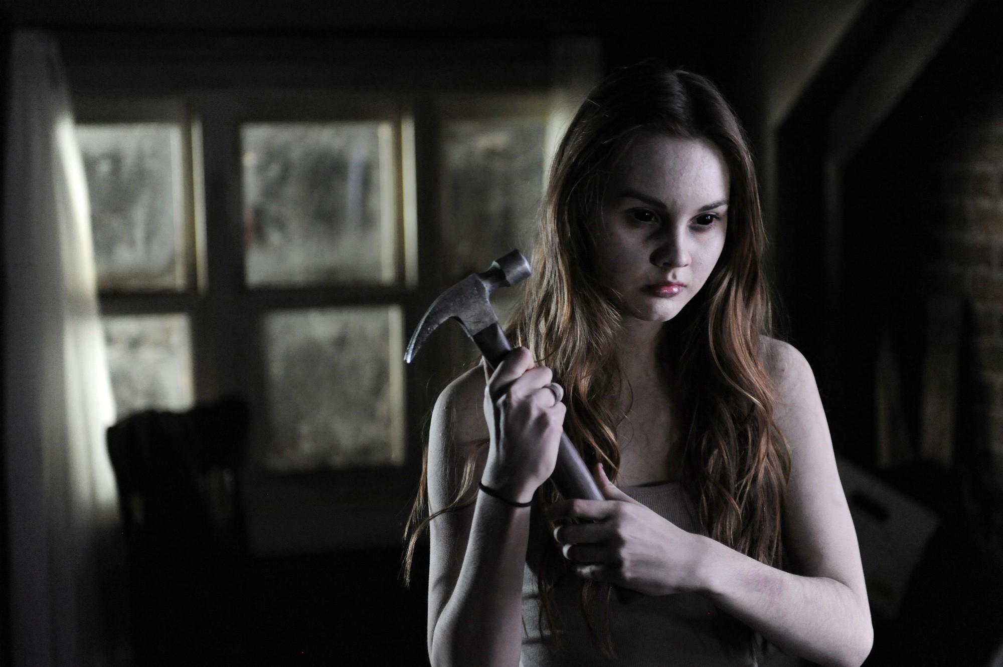 Фото - Логово зверя: 2000x1331 / 180.36 Кб