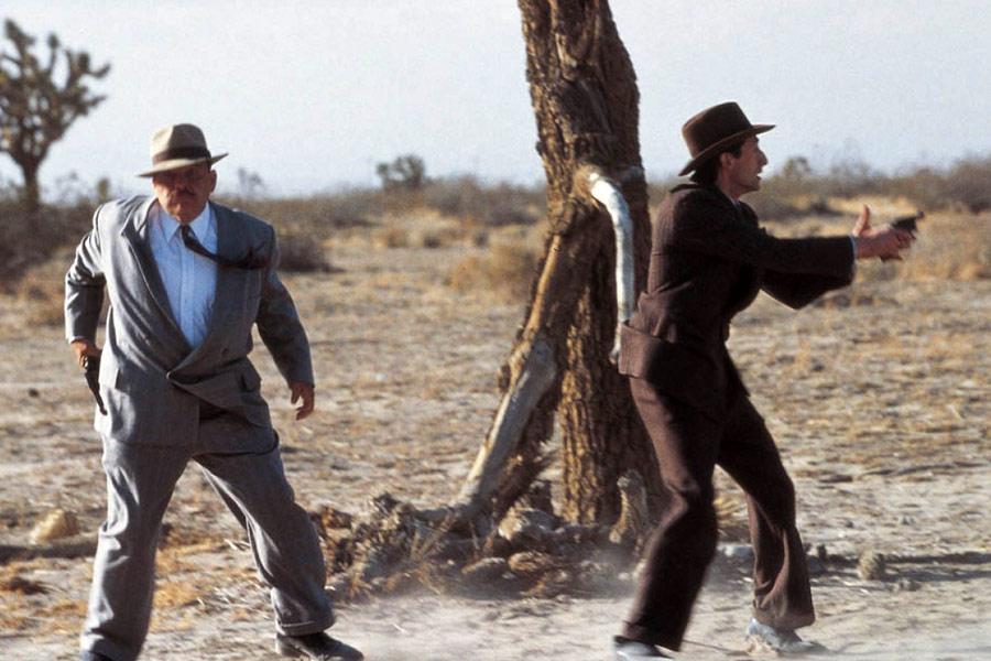 Фото - Поющий детектив: 900x600 / 81.13 Кб