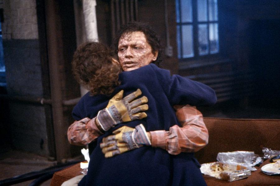 Фото - Муха: 900x600 / 65.59 Кб